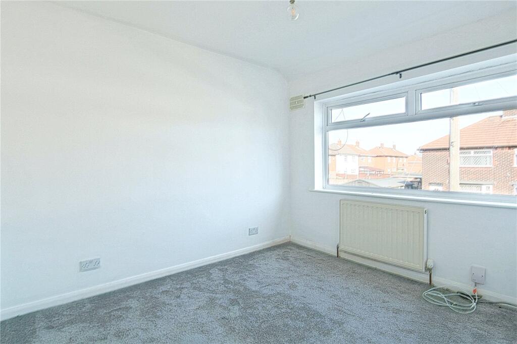 House in Tameside, Greater Manchester - View 5