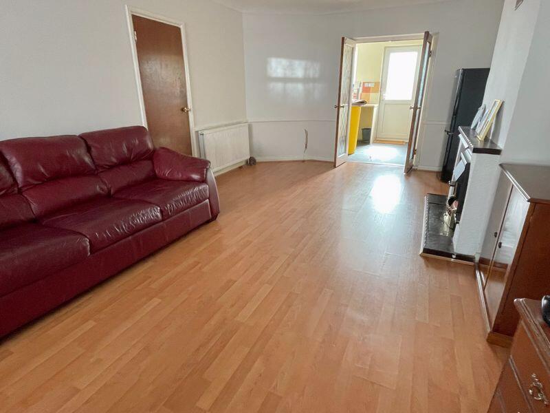 Perry Common Road, Erdington, Birmingham, B23 7AT photo 4
