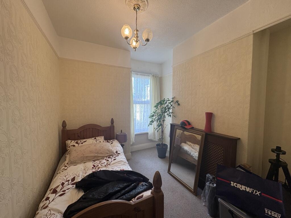 House in Plymouth - View 5