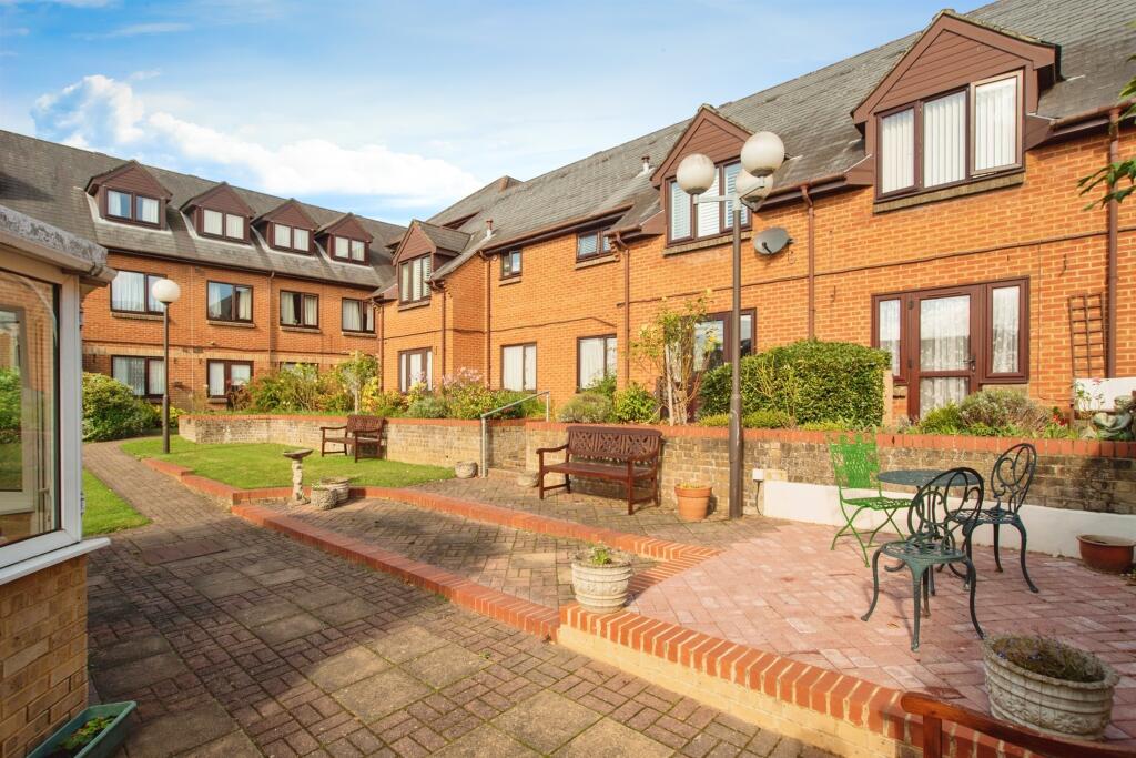 Main image of property: Breakspear Court, Abbots Langley