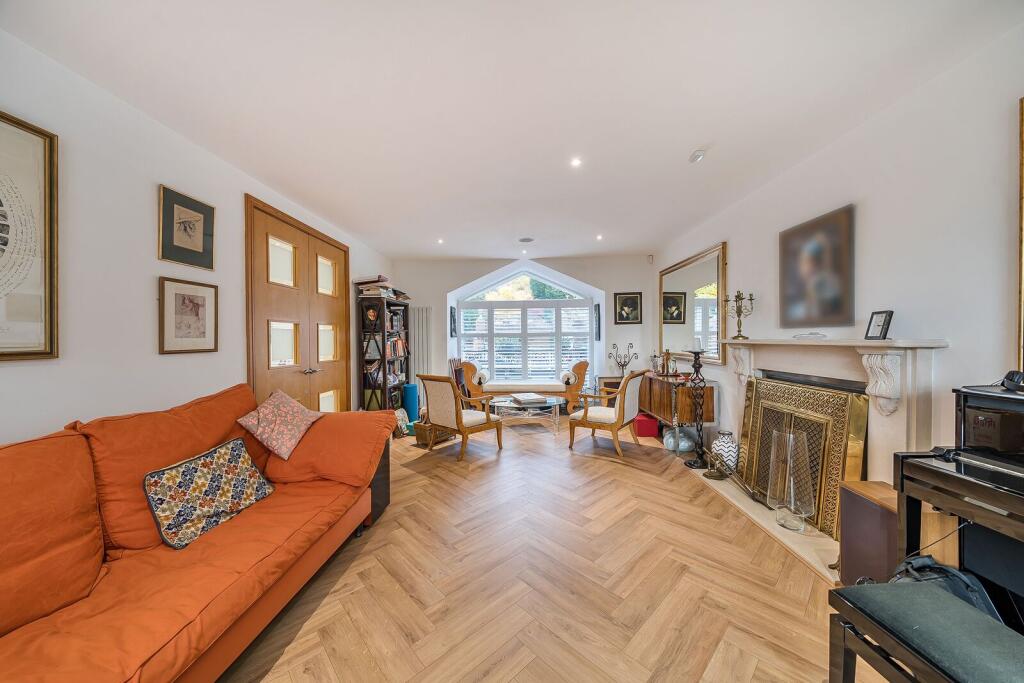 3 bedroom detached house for rent