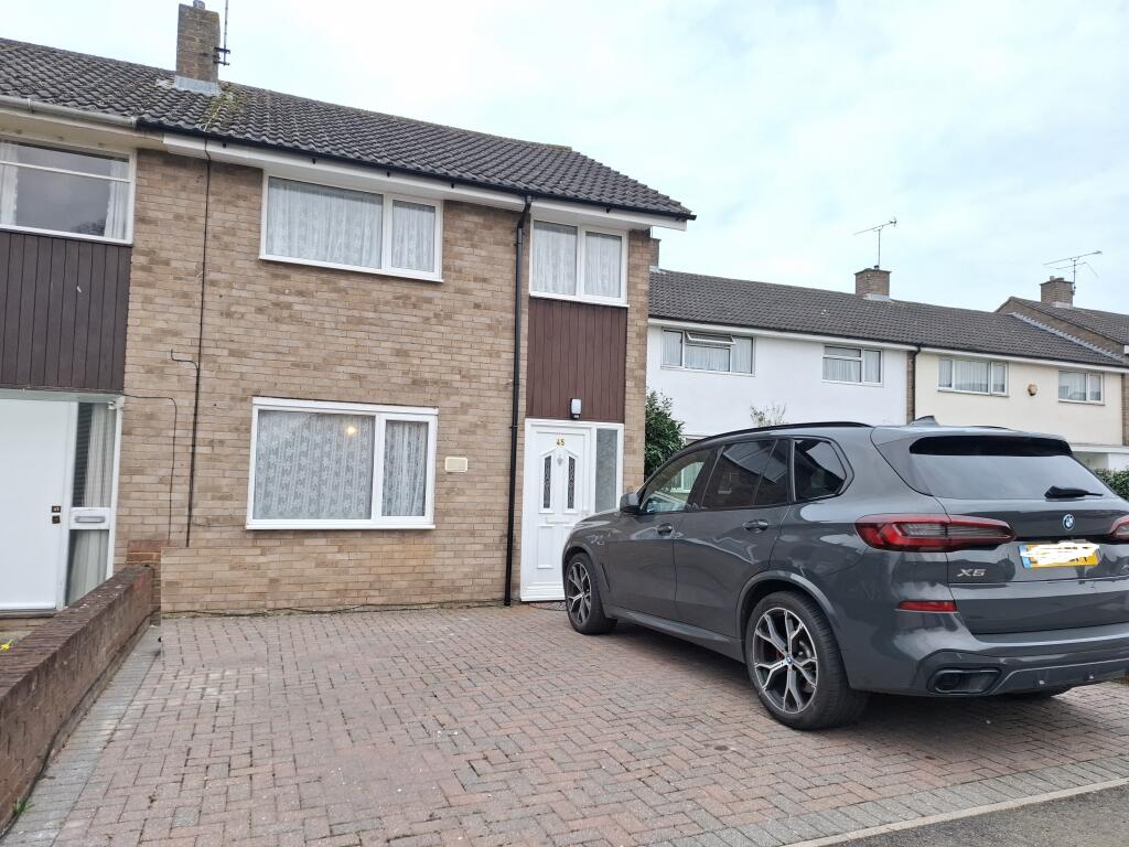 Main image of property: Raybarn Road, HEMEL HEMPSTEAD