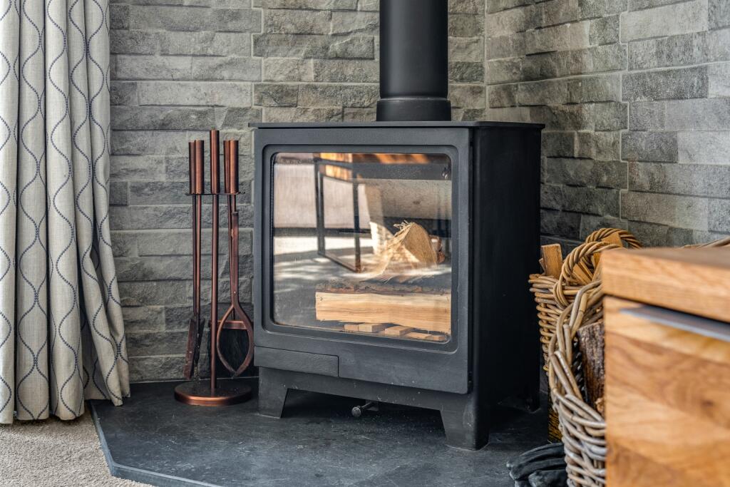 Additional image 13 of Queens Avenue, Welwyn Garden City, Hertfordshire, AL7