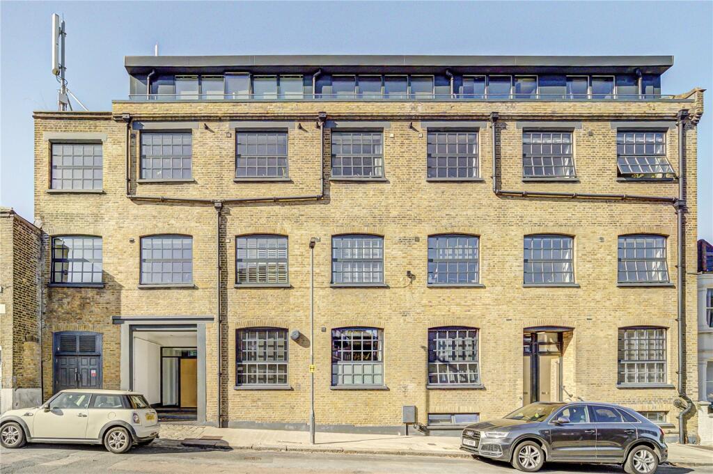 Main image of property: Woodrow, Woolwich, London, SE18