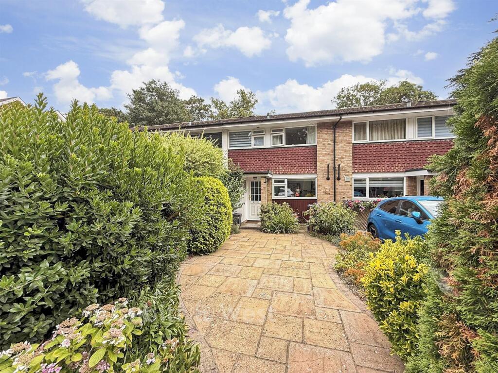 Main image of property: Holmwood Close, Sutton, Surrey