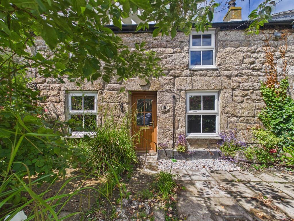 Main image of property: Long Row, Sheffield