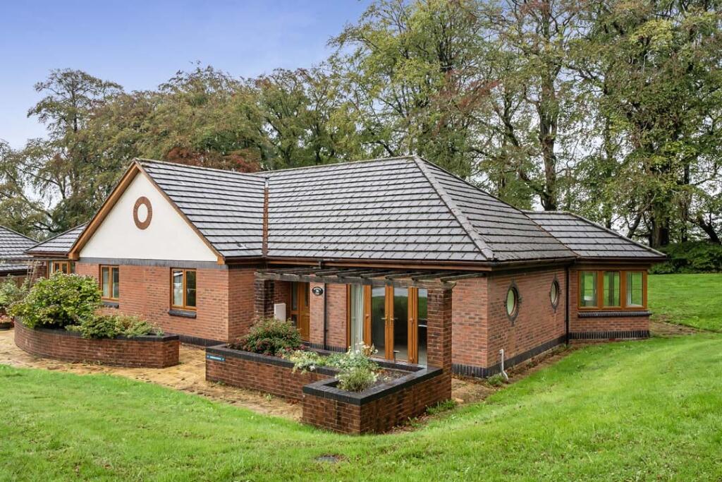 Main image of property: The Paddocks, Gittisham Hill Park, Honiton, EX14