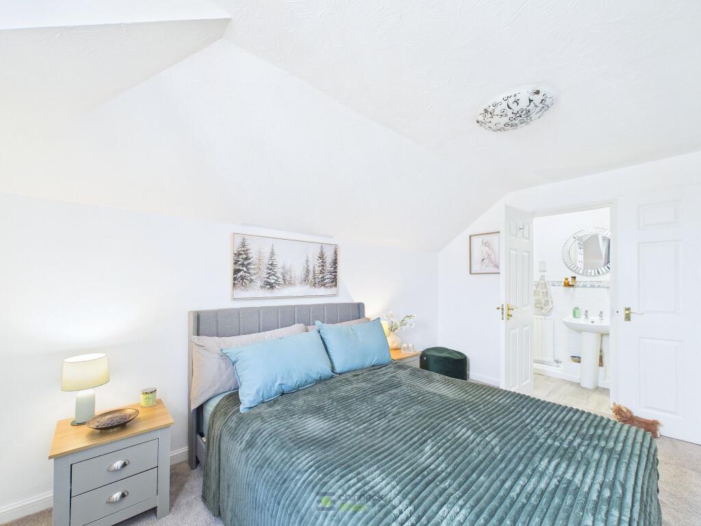 Apartment in Portsmouth - View 4