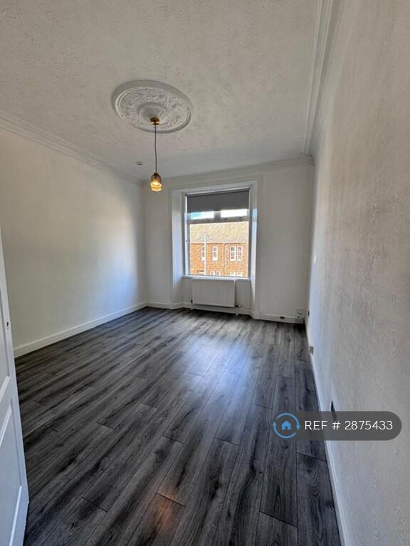 Apartment in Kilmarnock - View 5