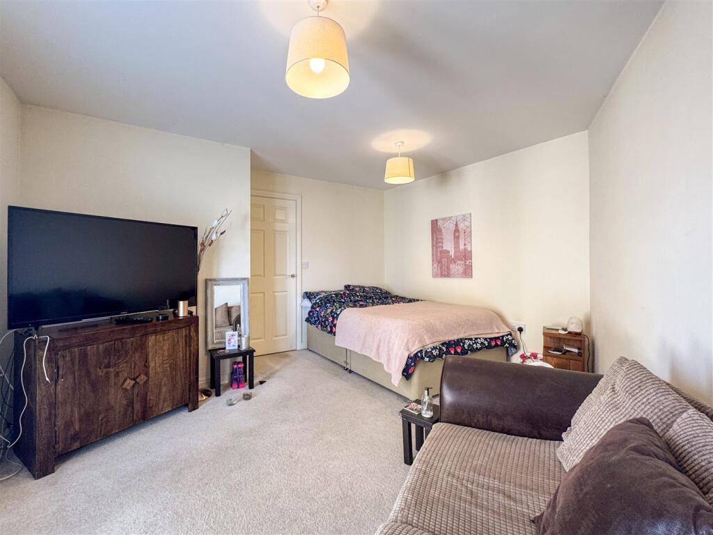 House in Milton Keynes - More