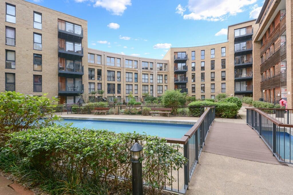 Main image of property: Maple Quays, Canada Water, SE16