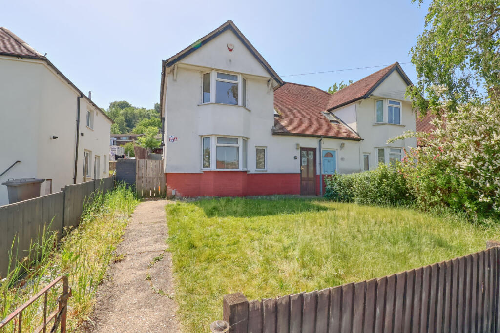 Main image of property: Suffield Road, High Wycombe, Buckinghamshire, HP11