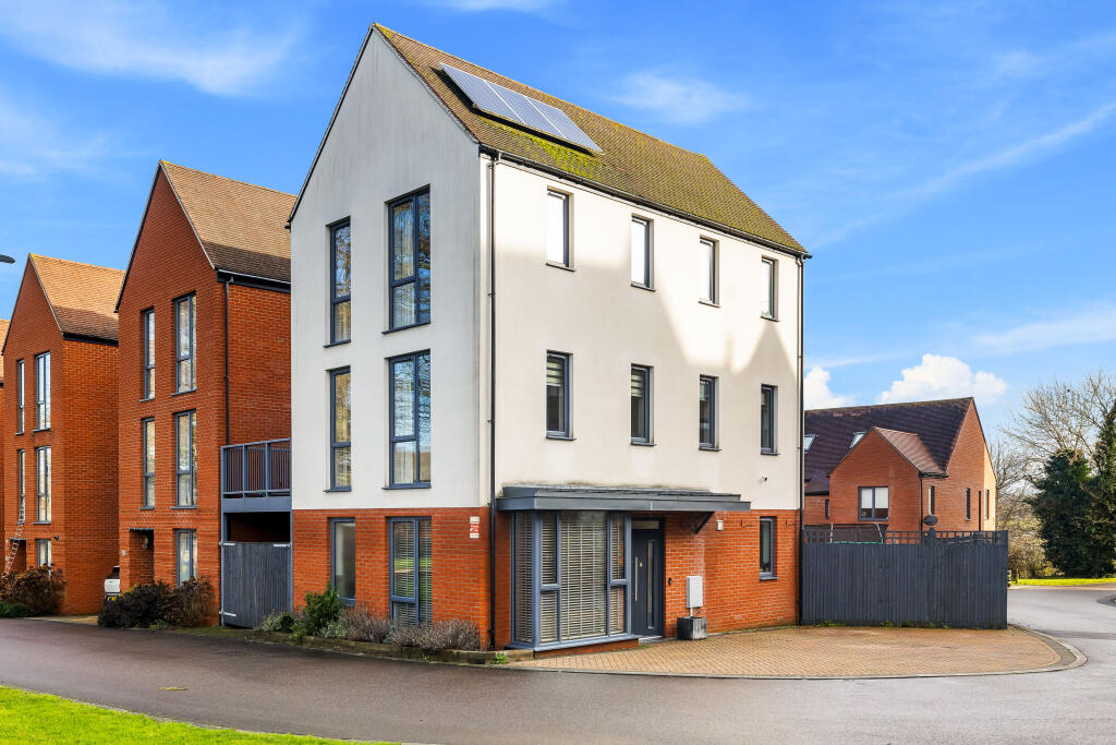 Main image of property: Ref: GK - Chaucer Gardens, Coulsdon, CR5 3FQ