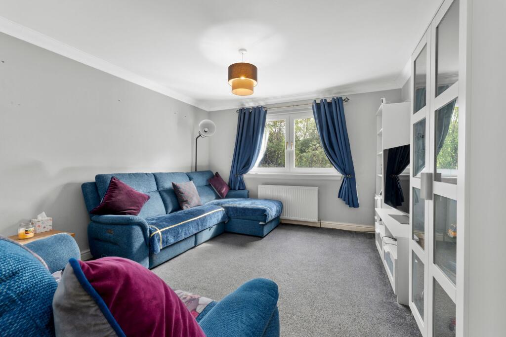 Apartment in Bathgate, West Lothian - More