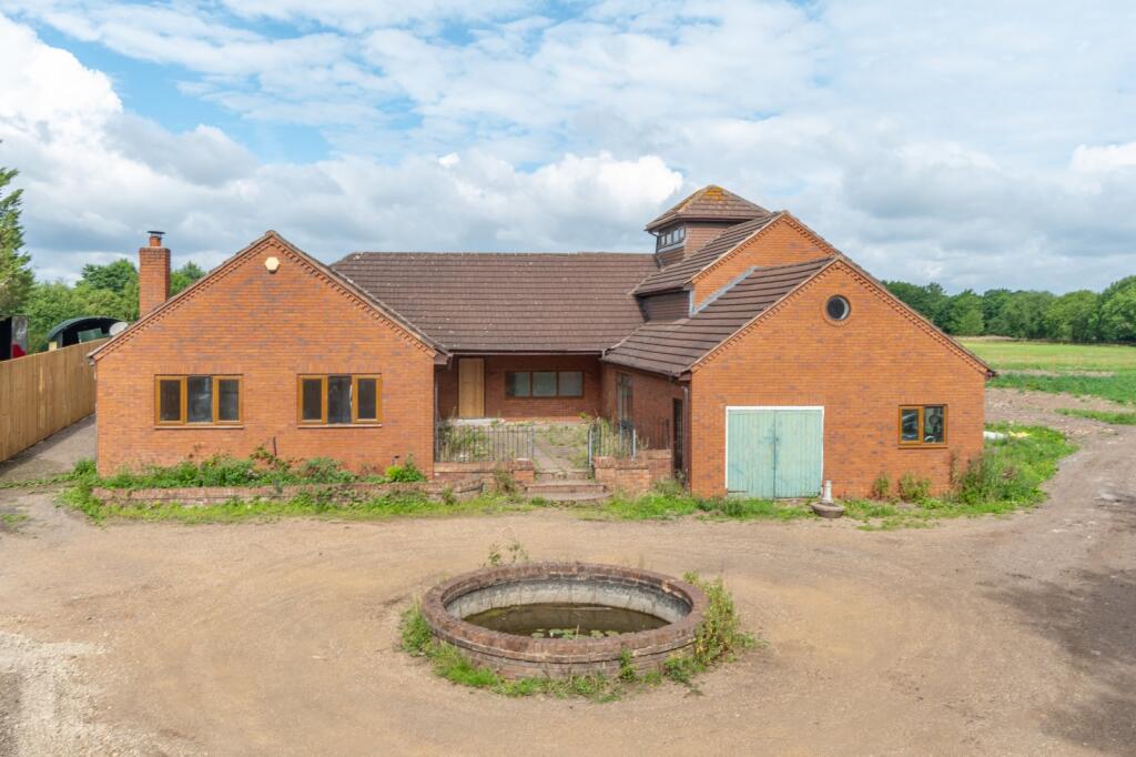 Main image of property: Icknield Street, Beoley, Redditch, Worcestershire, B98