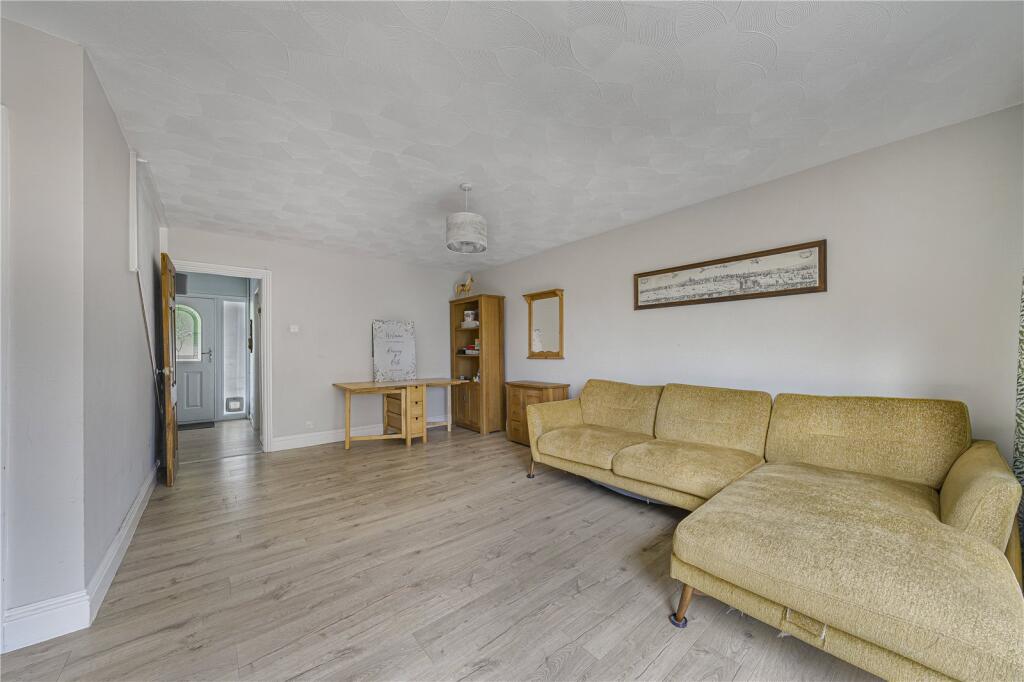 House in Dartford - View 3