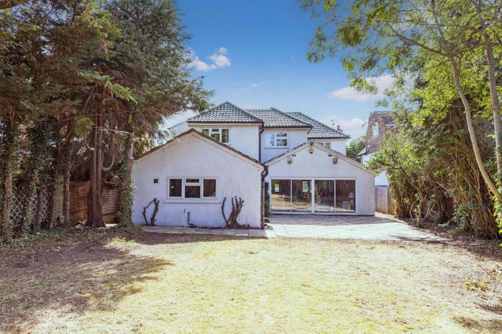 House in Slough - View 5