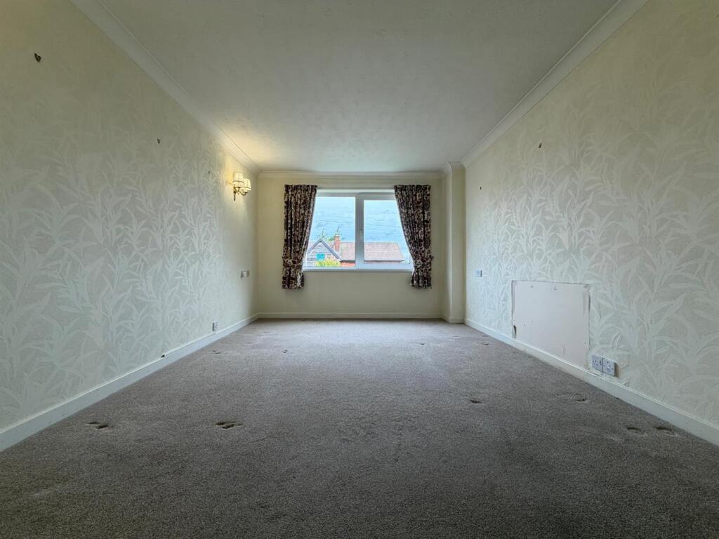 Apartment in Birmingham - View 4