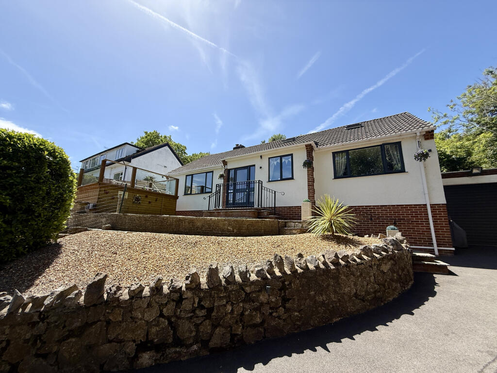 Langdale, Dark Lane, Banwell, Somerset photo 2