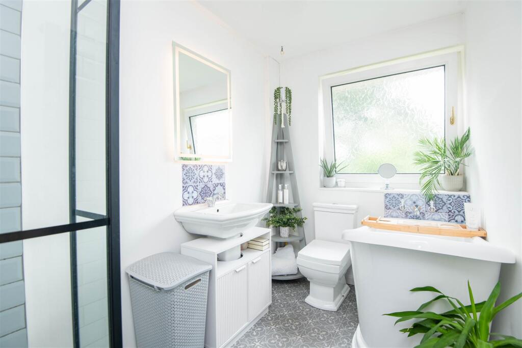 House in Preston - View 4