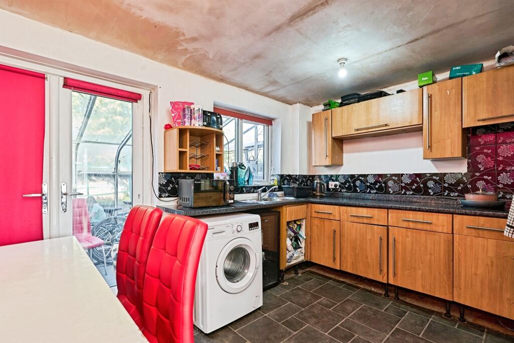 Additional image 3 of Temple Way, Tividale, Oldbury