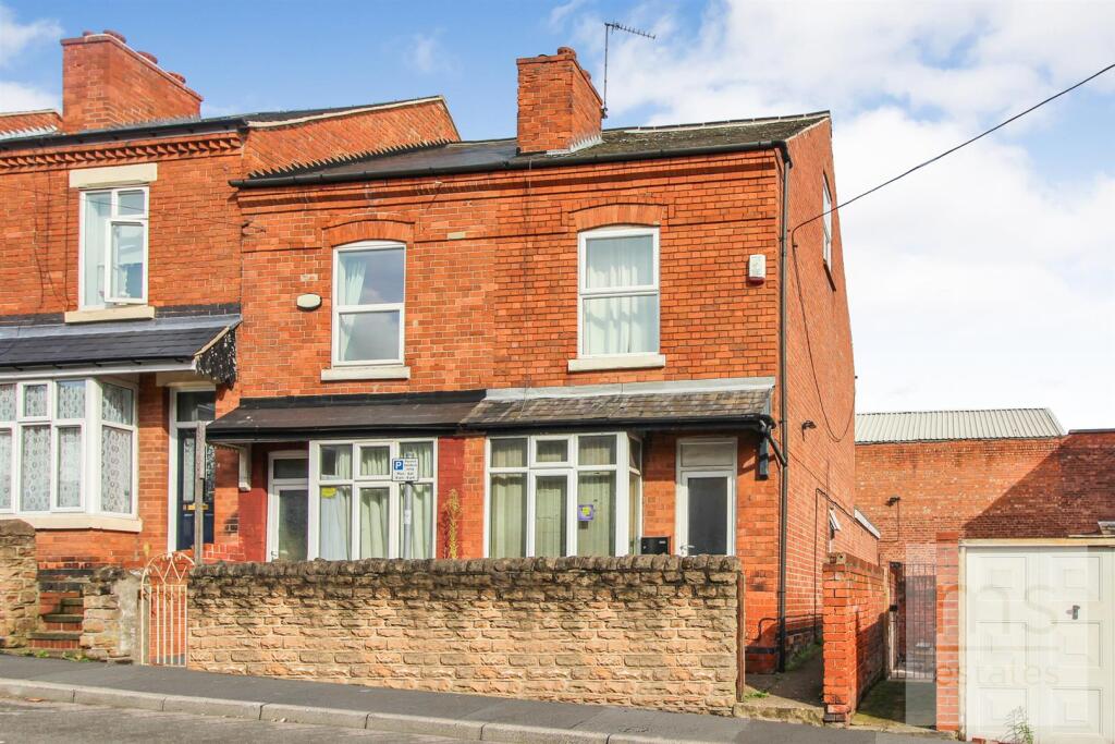 Main image of property: Rooms from £100pppw INC Bills Harley Street, Nottingham