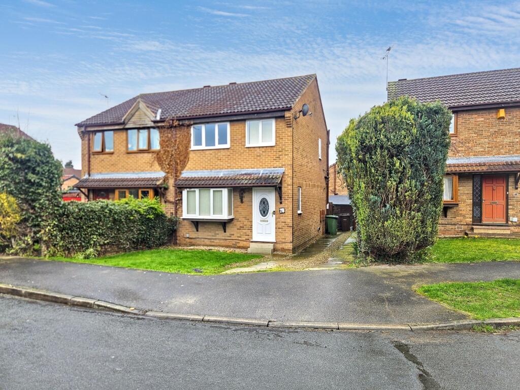 Main image of property: The Poplars, Knottingley, WF11
