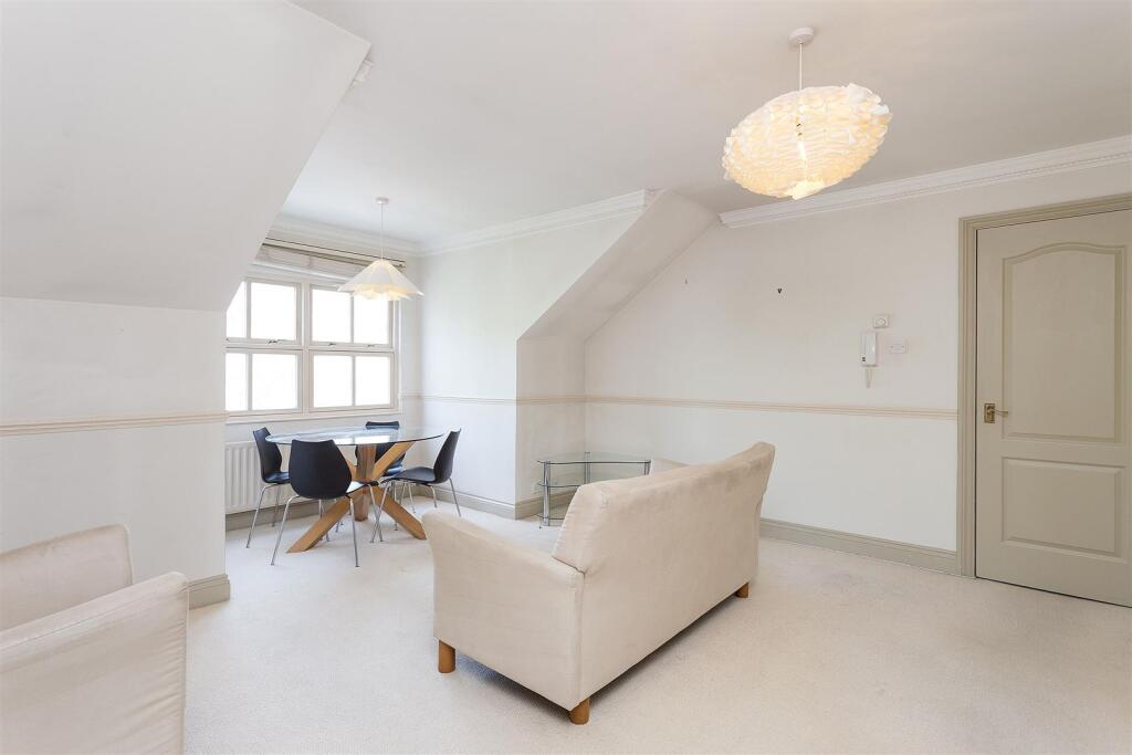 Apartment in London, Stockwell Park, Oval - View 2
