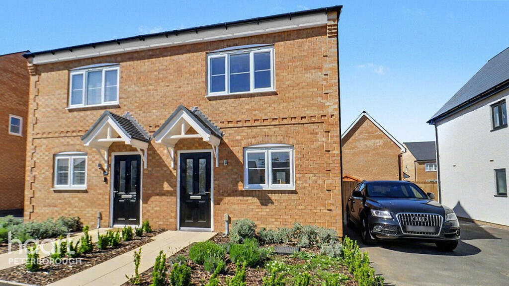 2-bed semi-detached on 30 Peacock Drive, Sawtry, £102,000