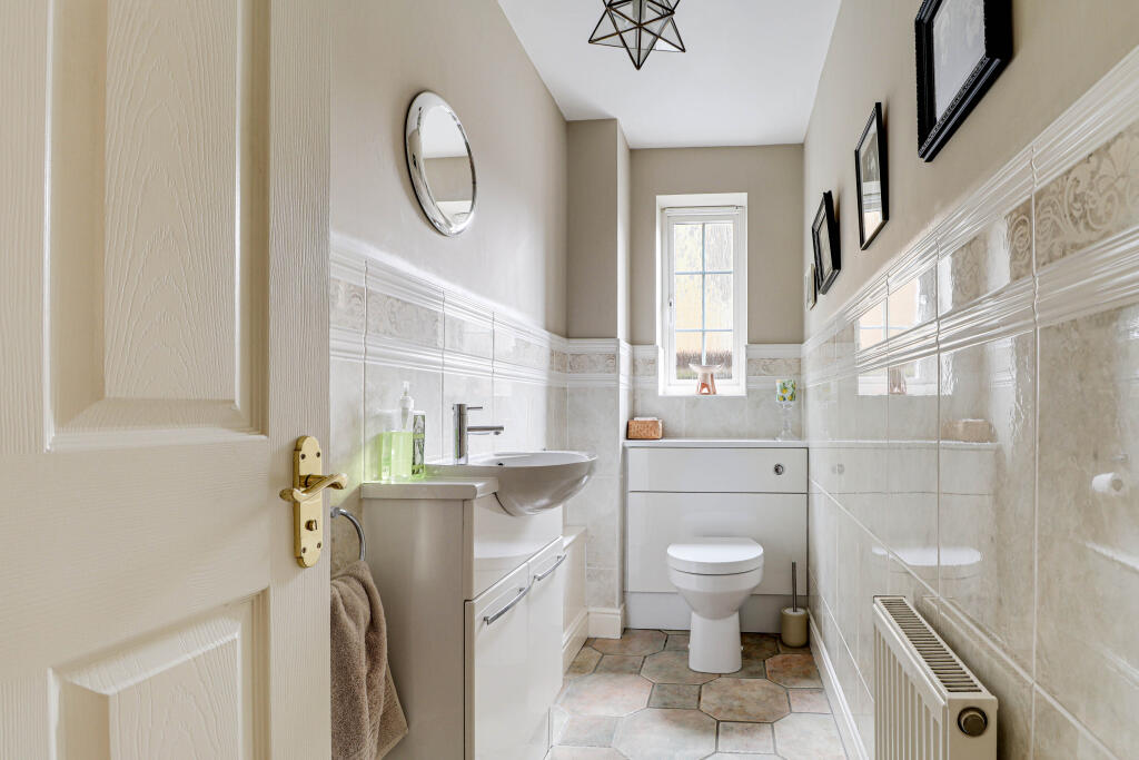 Additional image 15 of Kensington Close, St Albans, AL1