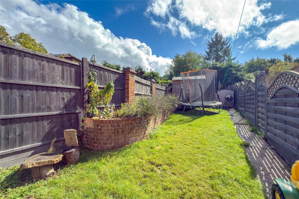 Additional image 4 of Reynolds Crescent, Sandridge, St. Albans, Hertfordshire, AL4