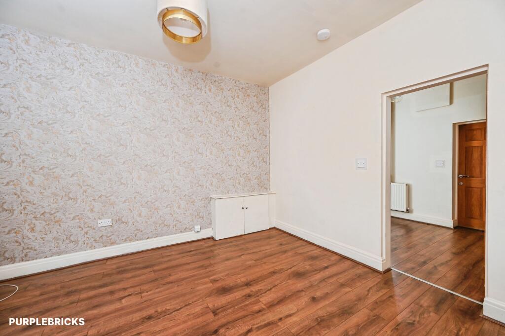 House in St Helens, Liverpool City Region - View 4