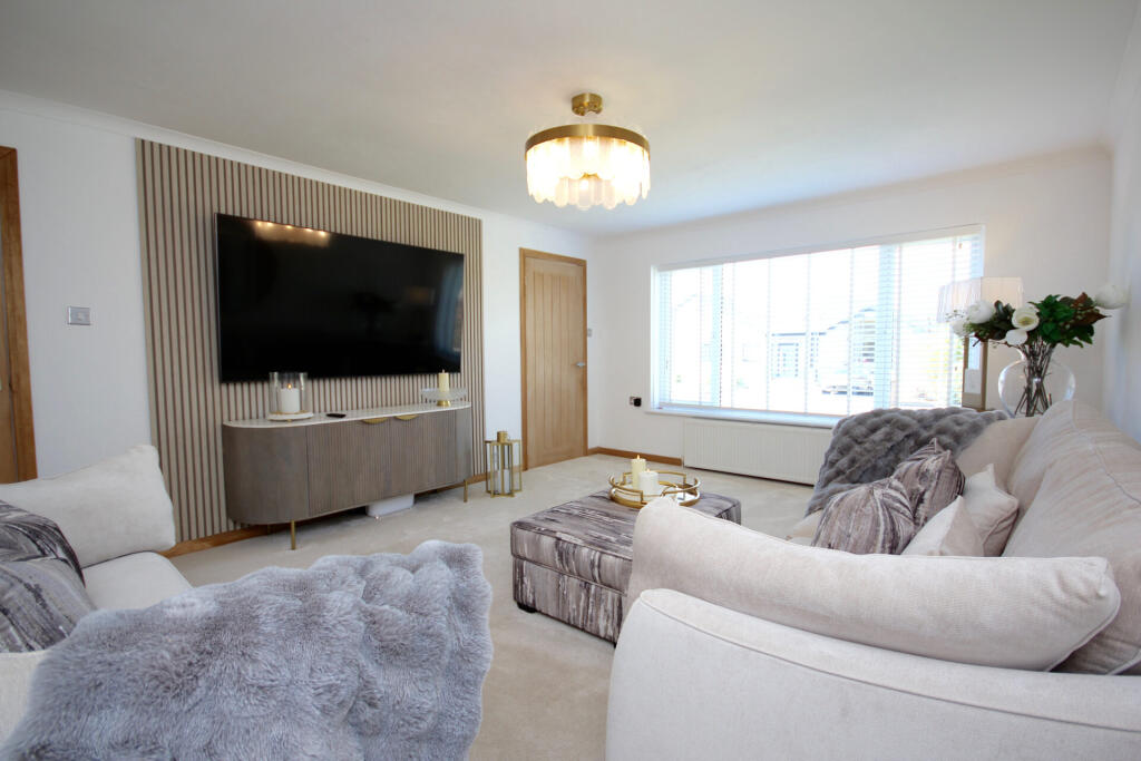 43 Abbots Way, Doonfoot, KA7 4JH photo 4