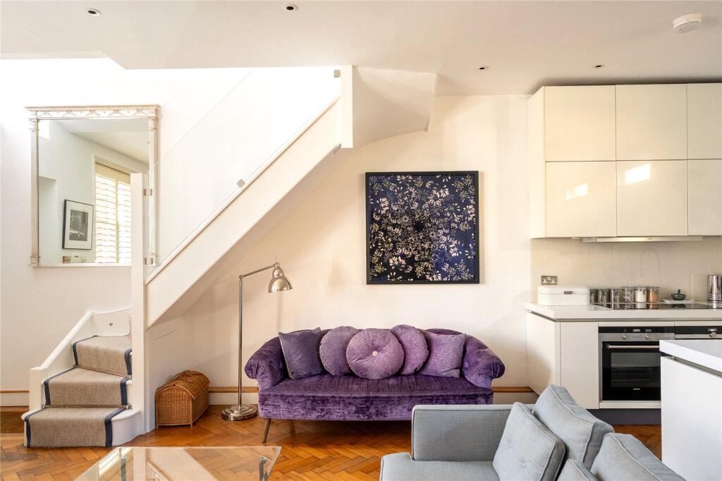 House in London - View 5