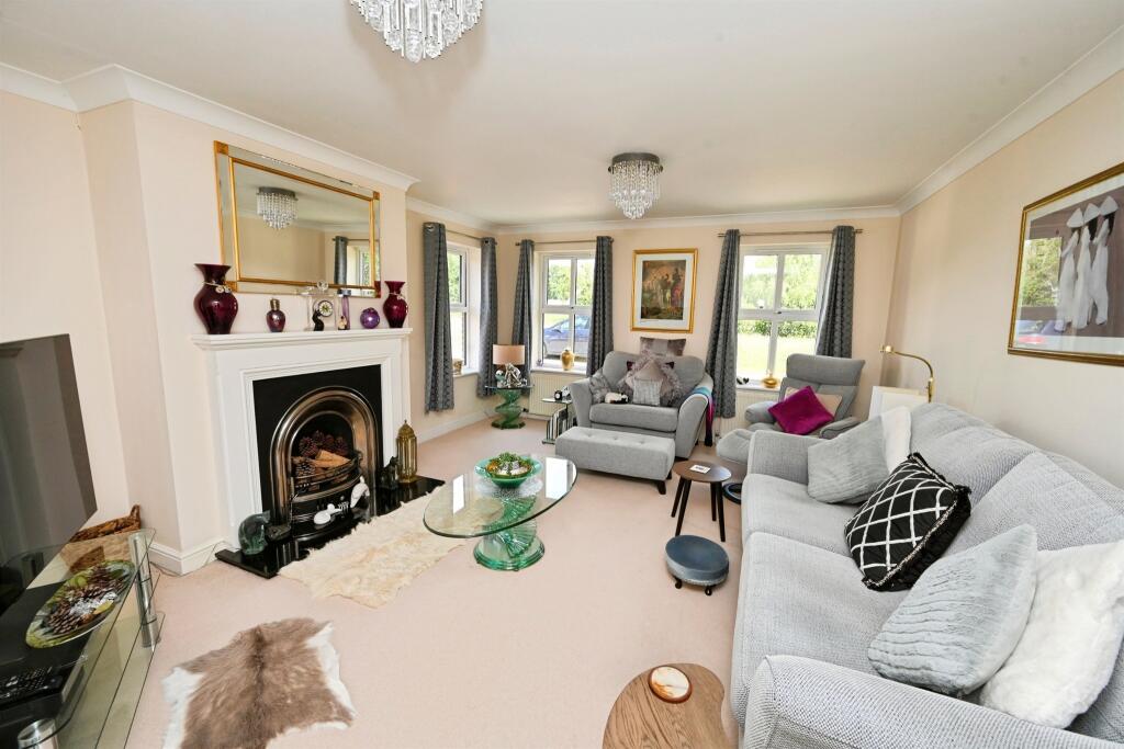 Sapphire Close, Orby, Skegness photo 2