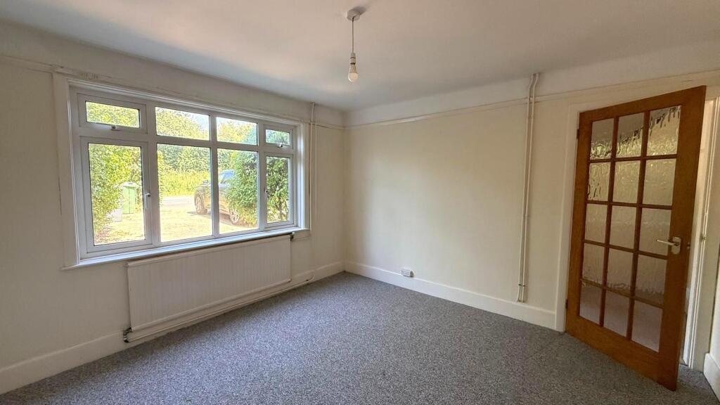 Main Road, Brighstone, Newport - View 5