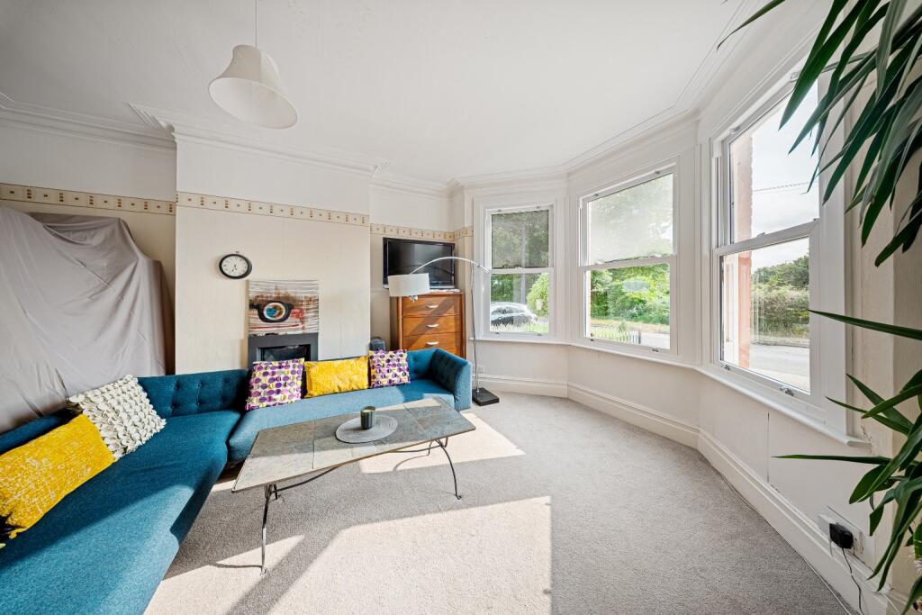 House in Dartford, Kent - View 4