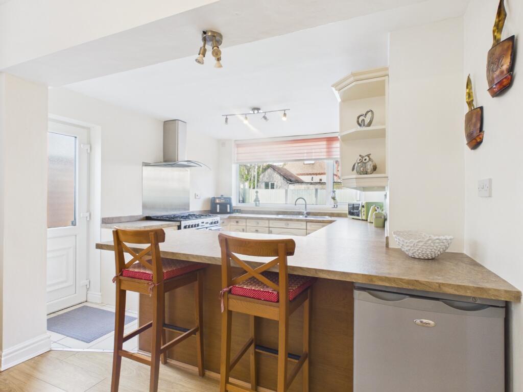 House in Flintshire, Flint - View 5