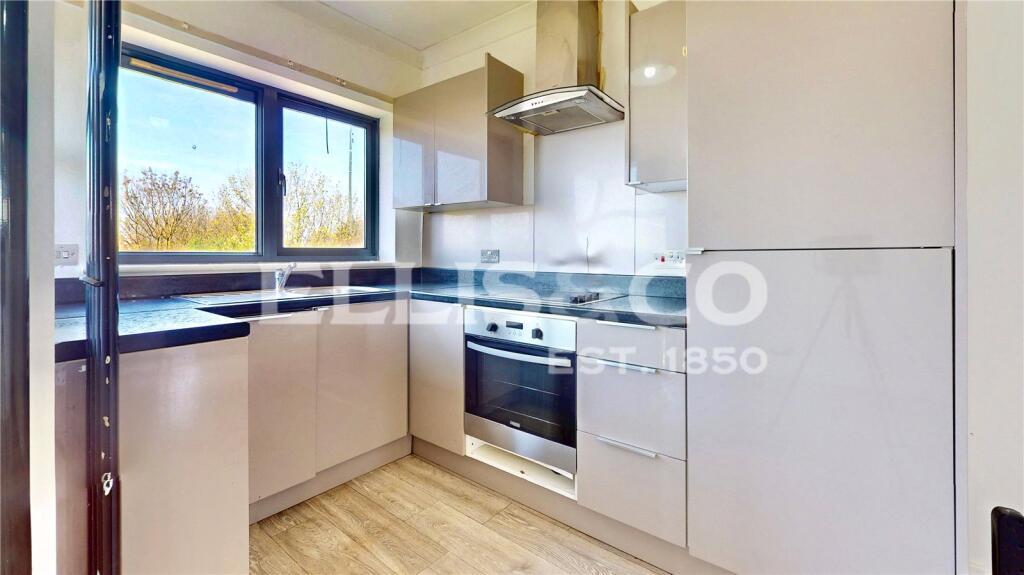 Apartment in London, Twyford - View 5