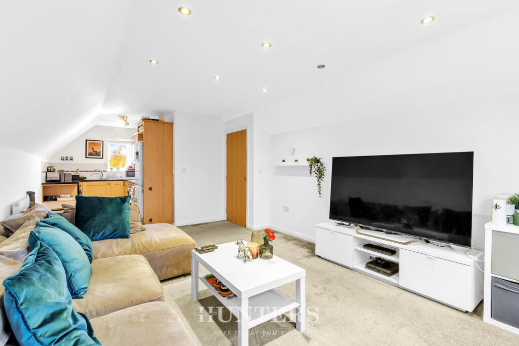 Greenhill Road, Middleton, Manchester photo 4