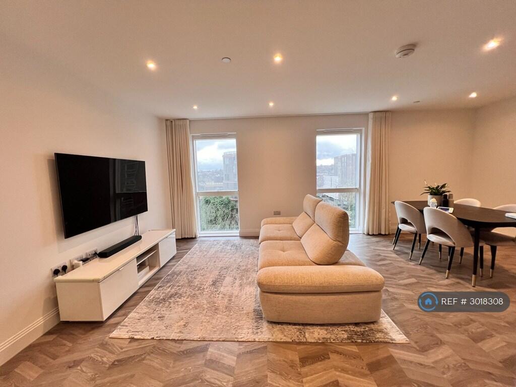 Apartment in London, Halfway Street, Blackfen - View 4