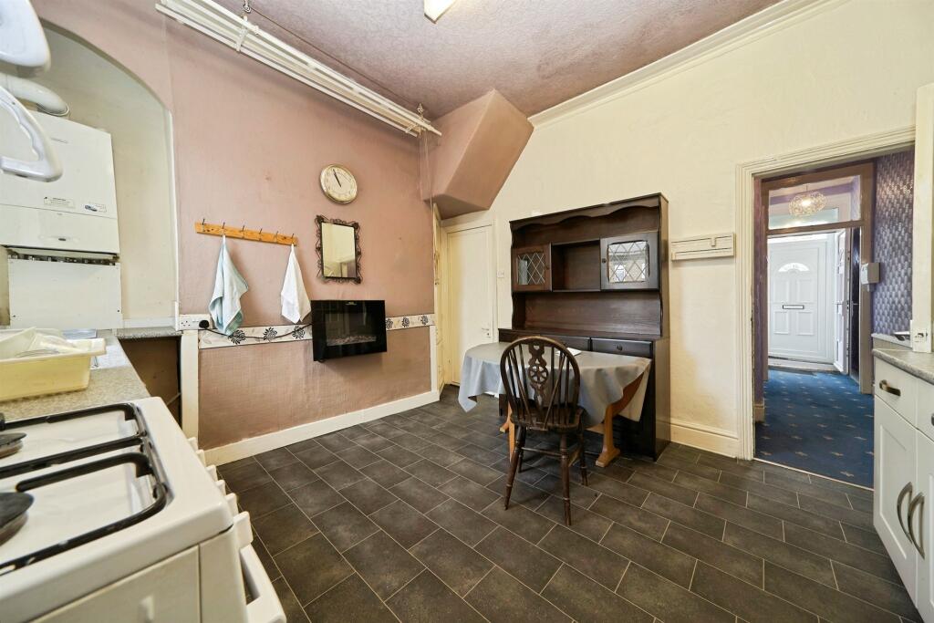 House in Bradford, Shipley - View 5