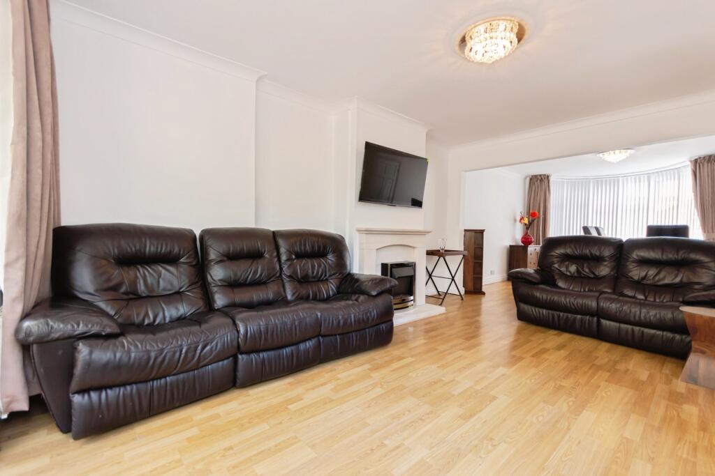 Lyndon Road, Solihull, West Midlands, B92 photo 5
