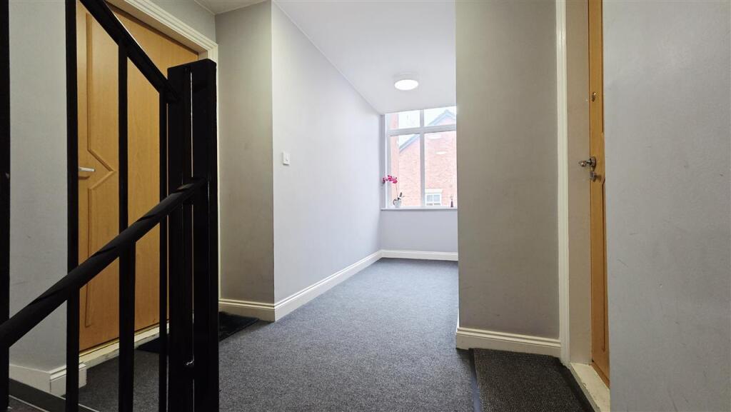Wharton Hall, Winsford photo 2