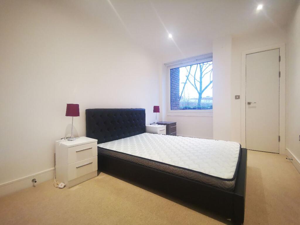 Apartment in London - View 4