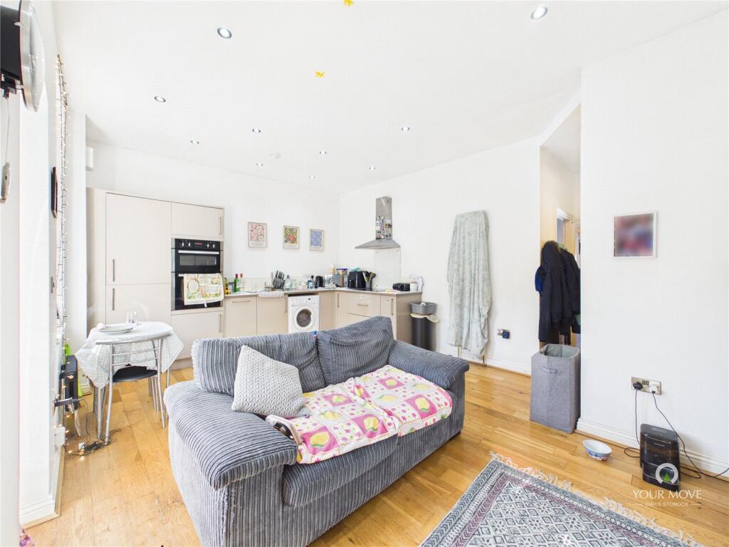 Apartment in Gateshead, North East - More