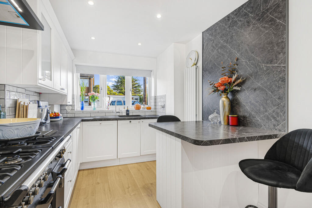 House in Ilford - More