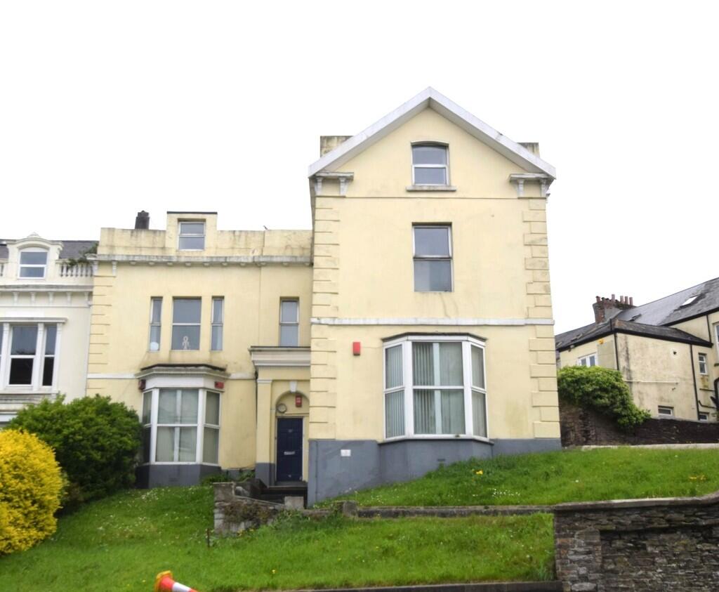 Main image of property: North Hill, Plymouth. 3 double bedroom Maisonette.