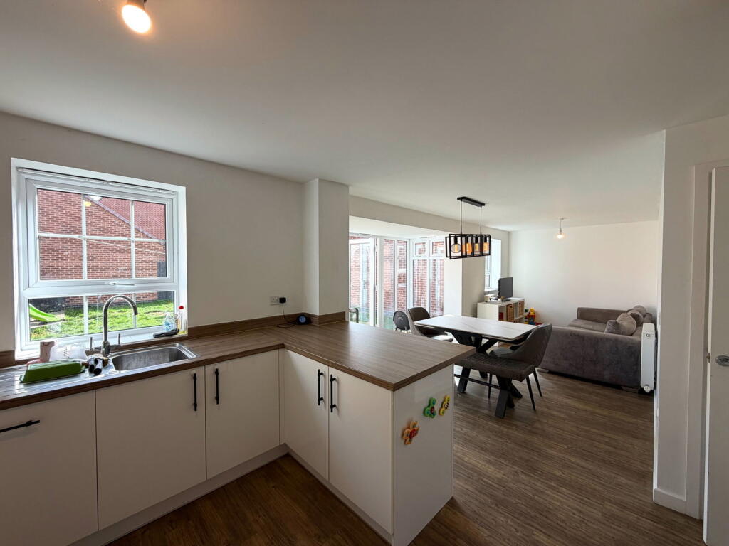 House in Sheffield - View 5