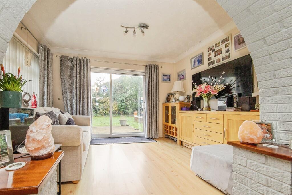 Bluehouse Avenue, CLACTON-ON-SEA photo 4